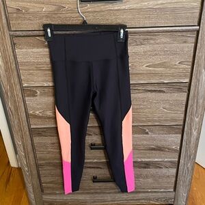 Aqua Athletic Black Leggings